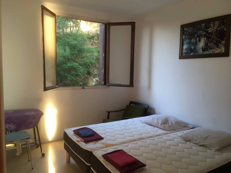 Chambre côté montagne