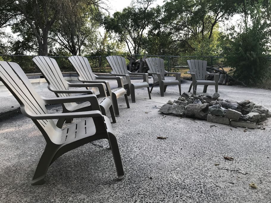 Fire pit