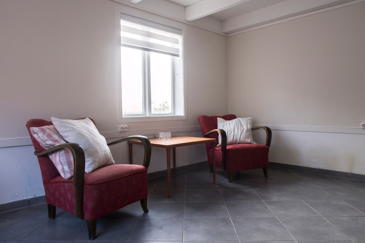 Სტუე - მისაღები ოთახი