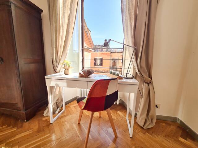 Boutique Domus Trastevere Charme Vascellari gallery image 5