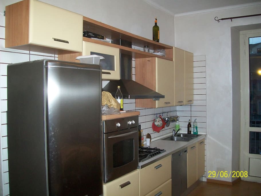 Parete cucina attrezzata del soggiorno