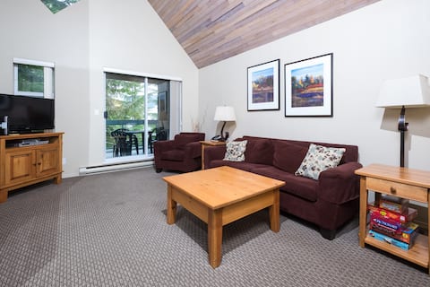 Top performing Airbnb: ㅤ.Benchlands 3 Bedroom Townhouse 2 free parking in Whistler