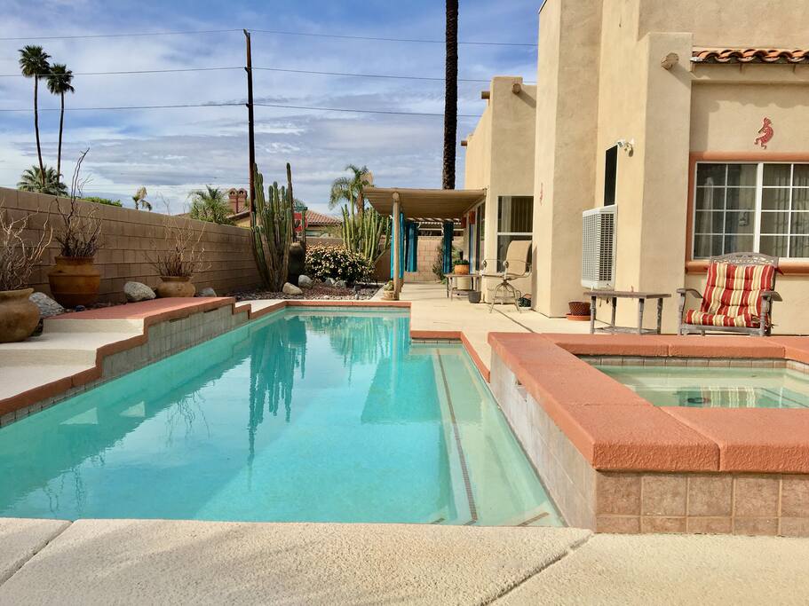 Pool & Jacuzzi