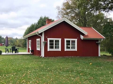 Cottage on scenic Lugnåsberget