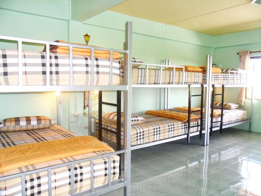 This 12 bed in dormitory has a balcony, seating area and air conditioning.
Room facilities: Balcony, City view, Air Conditioning, Seating Area, Fan, Bath, Shared Bathroom, Shared Toilet, Toilet paper