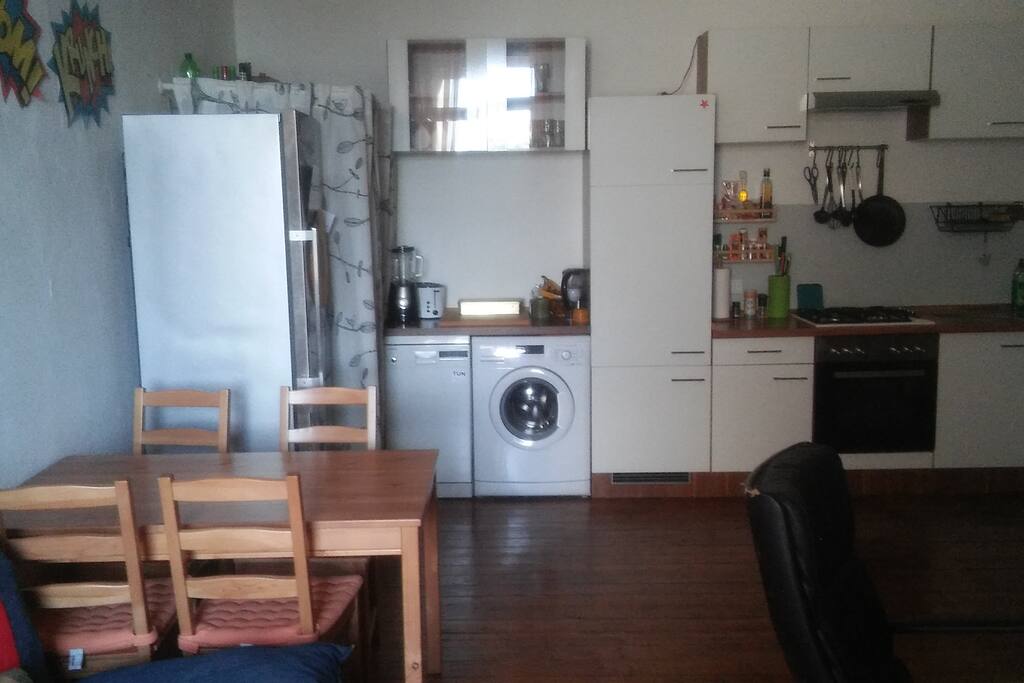 Wohnzimmer + Küche