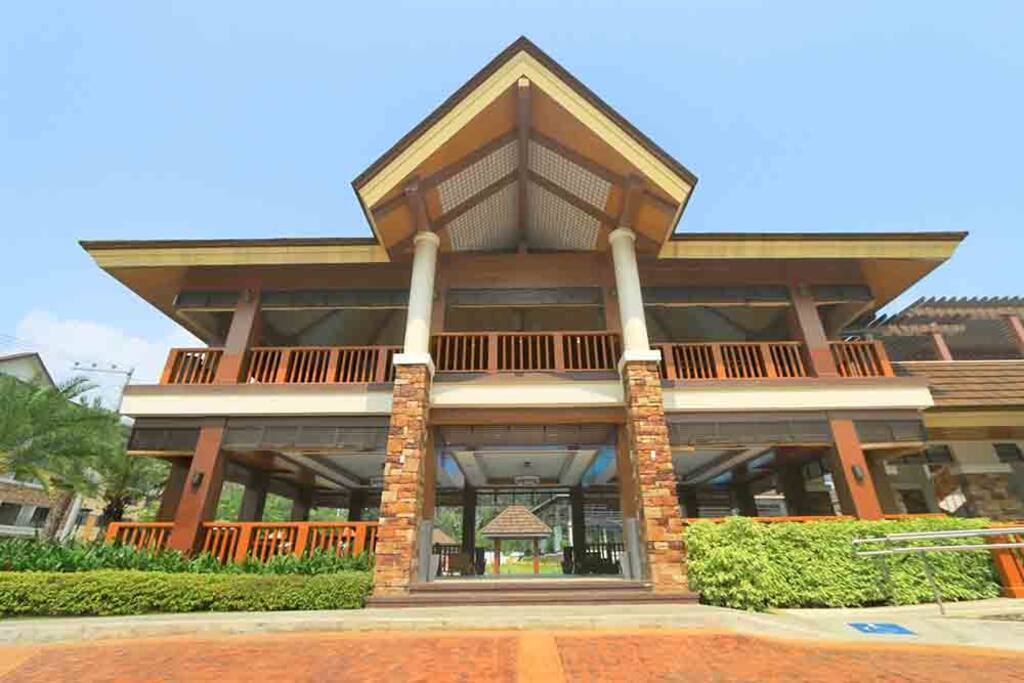 Club House