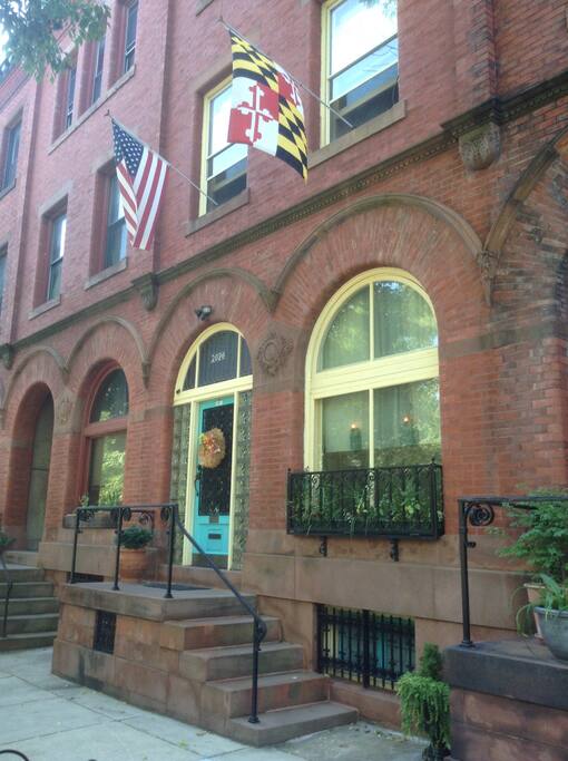 Park Avenue front entrance