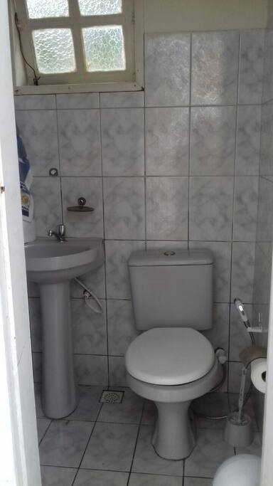 Banheiro externo