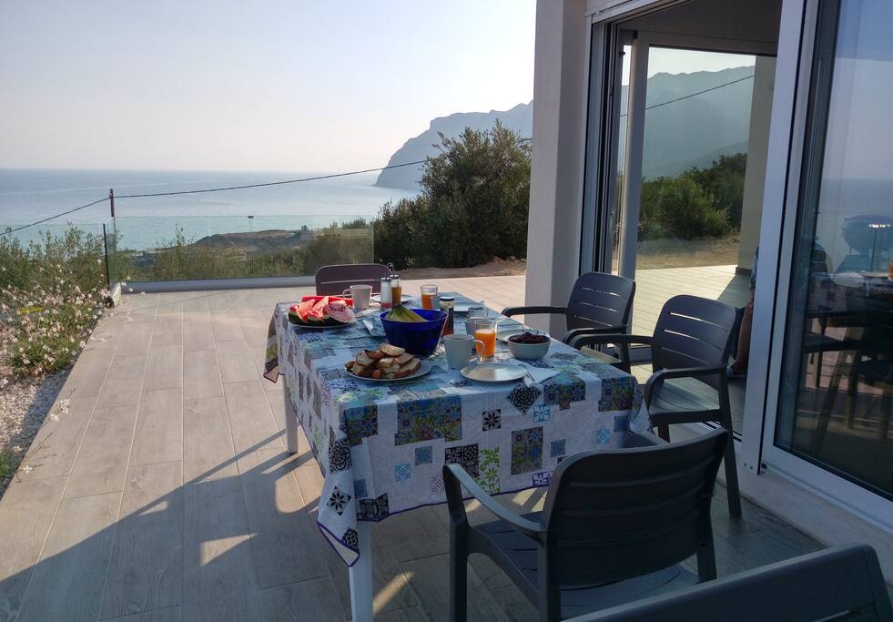 Terraza Mar & Olivos