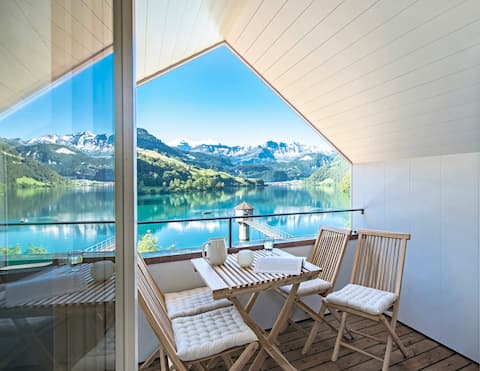 Lake & mountains – cozy and unique attic apartment