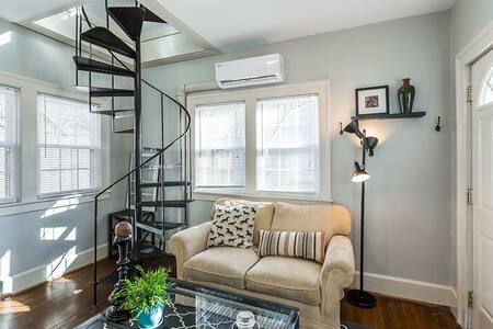 Cozy 1 BR/1BA Apt. Walk To UK and Arboretum! #3