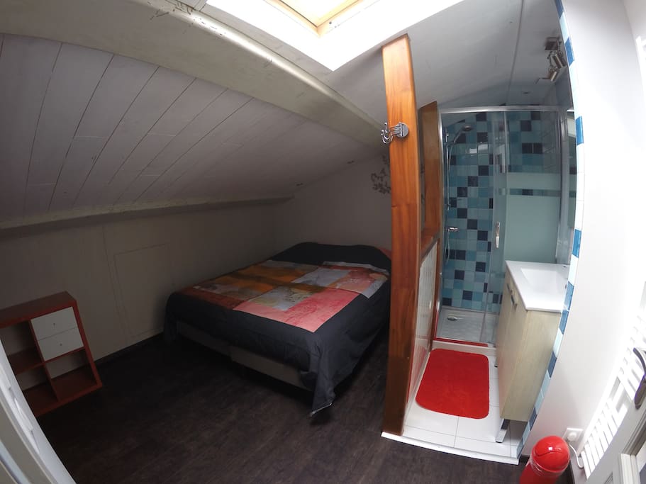 Lit 160 (avec sur-matelas)