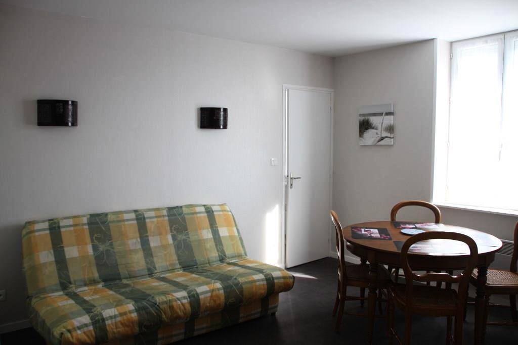 2 Pièces 4 Personnes
