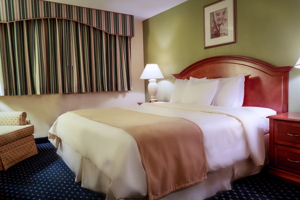 queen bed