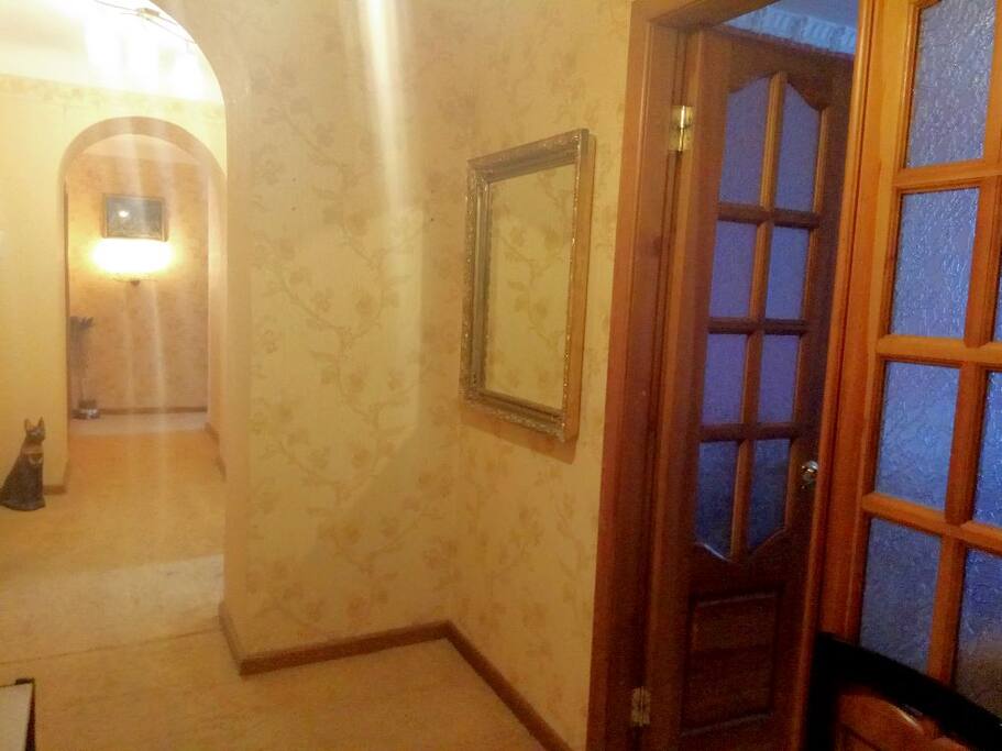 Корридор (Hall)