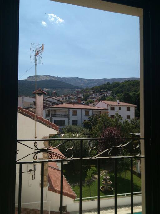 Vista a la montaña