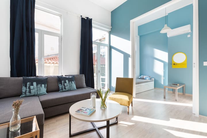 DOWNTOWN DESIGNER LOFT 2 – ACROPOLIS VIEW ROOFTOP