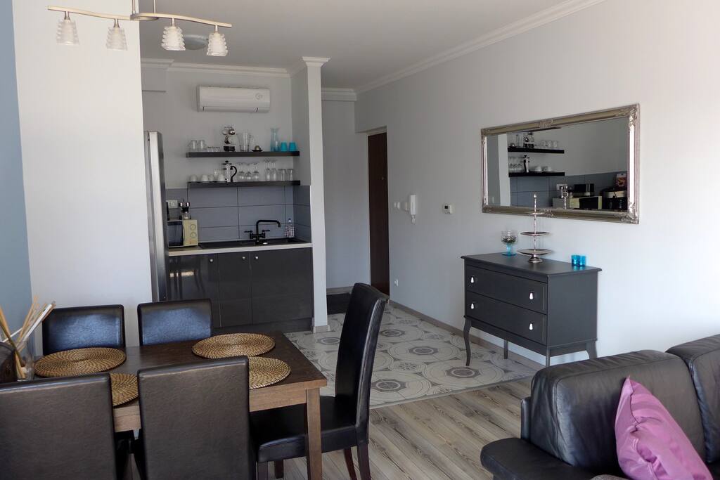 The living/dining room & kitchen