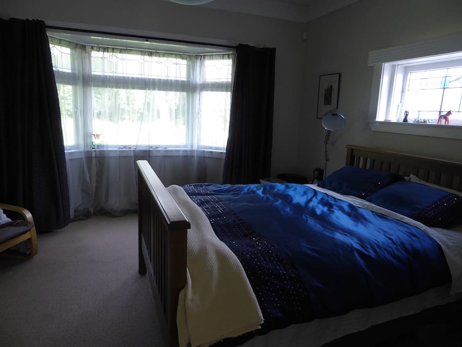 large double with queen bed