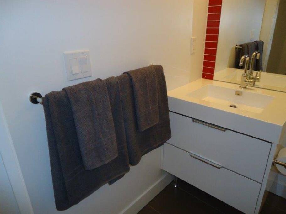 Modern suite equipped with everything you need