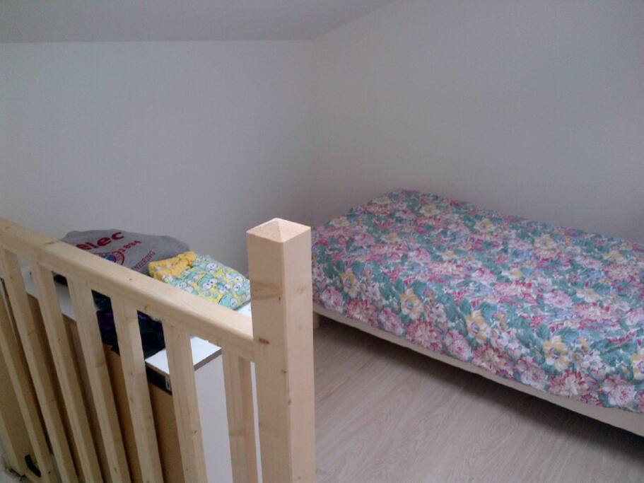 Chambre en mezzanine