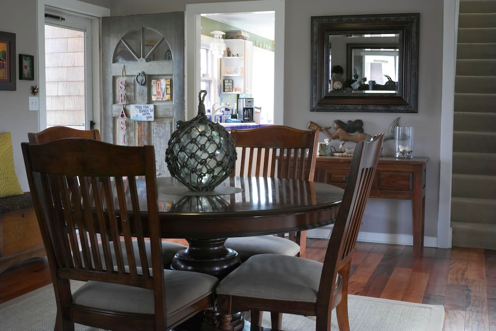 "The Center of it all"
the Dining Room
