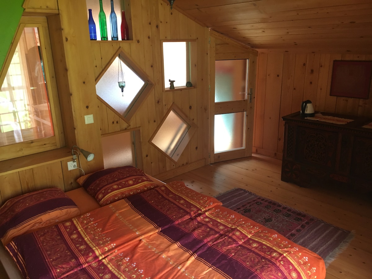 Приватна спална соба