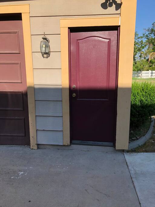 Private Entrance (Guest House)