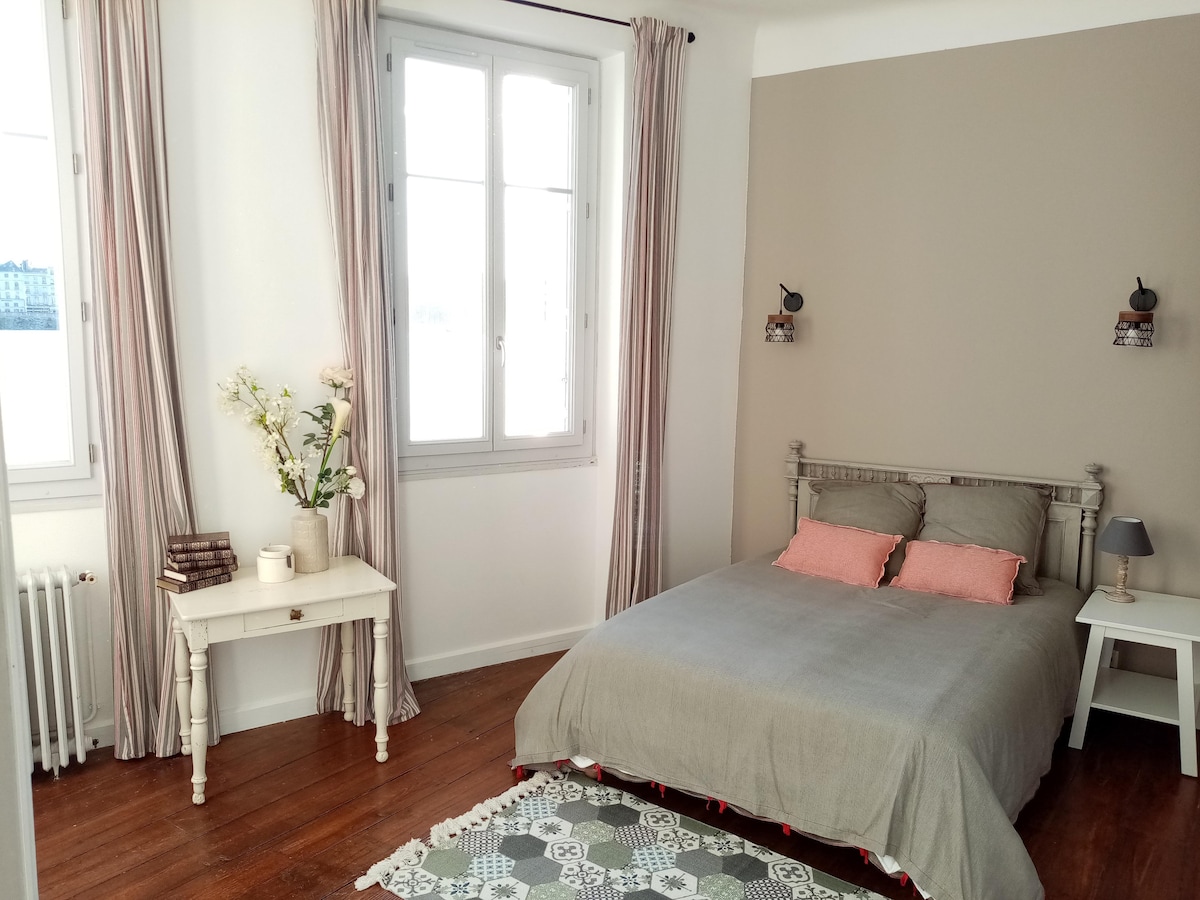 საძინებელი 1