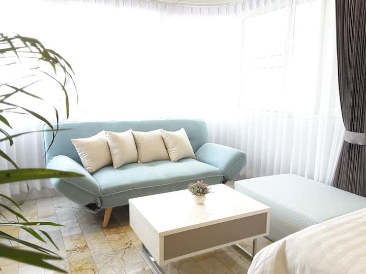 Clean & Modern Condo : Desk + Fast Wifi - Chiang Mai, Thailand
