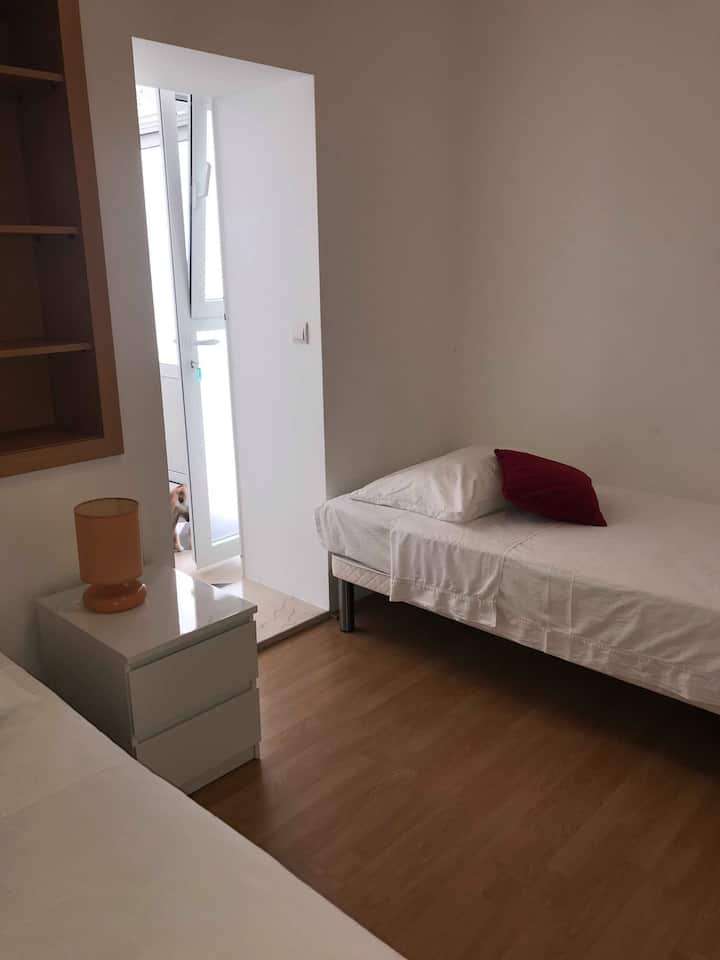 საძინებელი 2