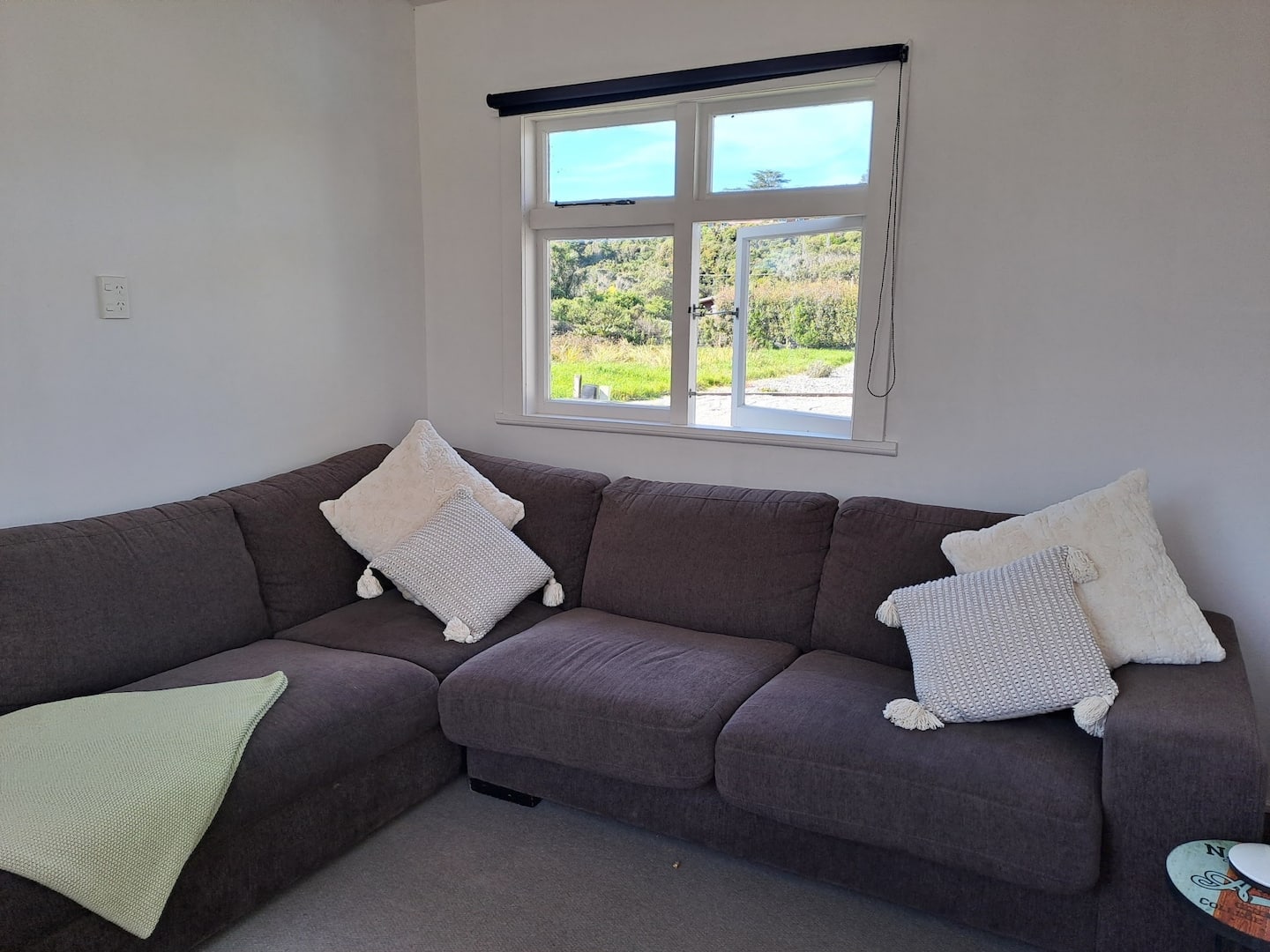 Cindy's Seaside Cottage Hokitika 2