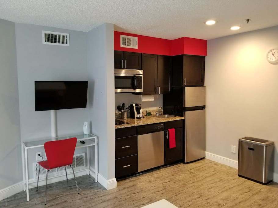 Upgrade Kitchen full equipped