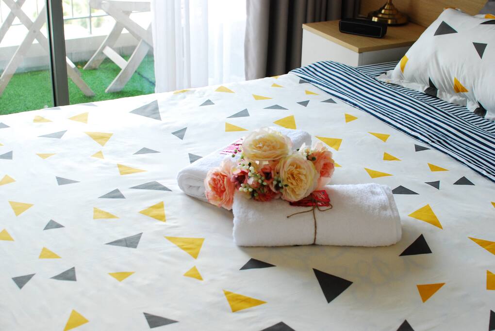 MIM's Home @ Masteri Thao Dien - Private Bathroom, Walk-in Wardrobe & Balcony