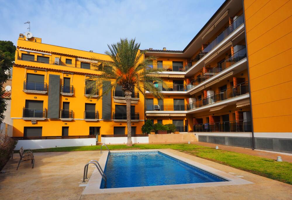 Piscina comunitaria
