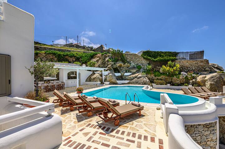 9 Muses Villa Polymnia, 6 BR with private pool! gallery image 3