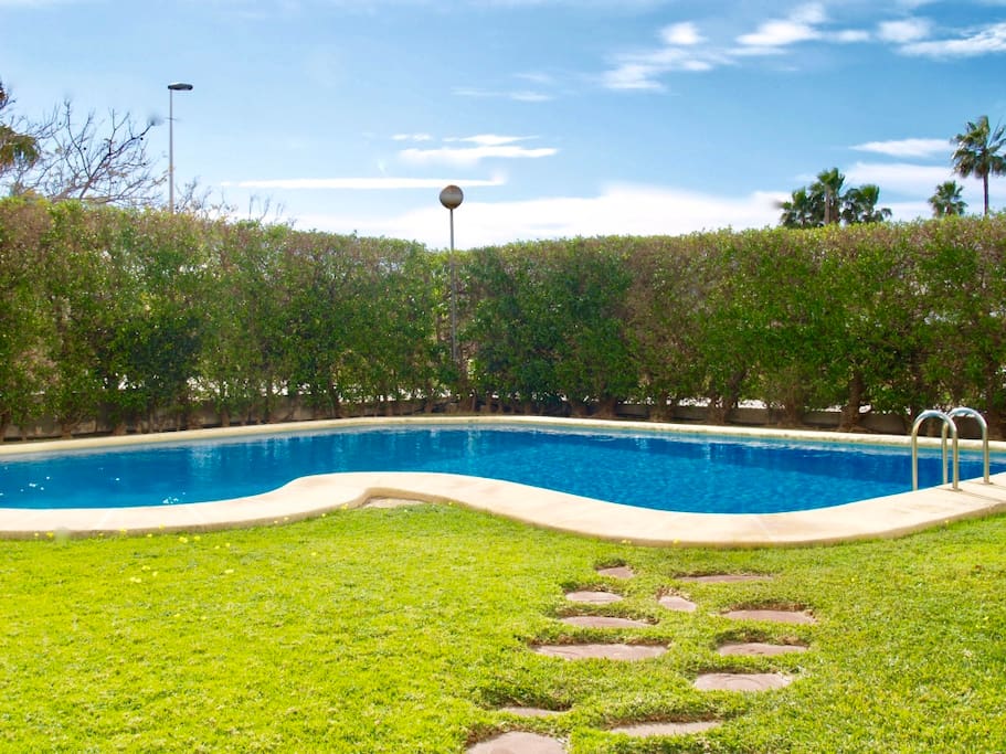 swimmingpool