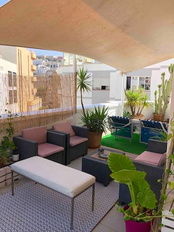 Clean & Quiet apartment in Ibiza Town with Terrace