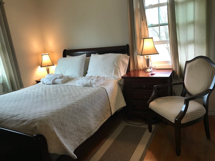 Harriet's BNB2