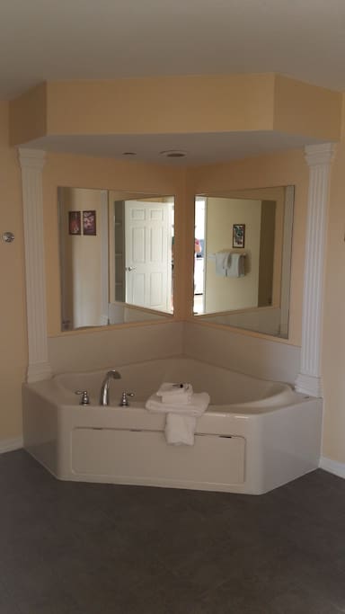 Jacuzzi Tub in Master Suite.