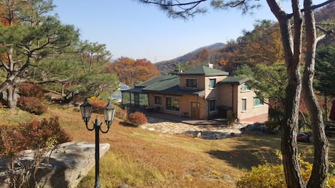 Louie House(Whole house rental)