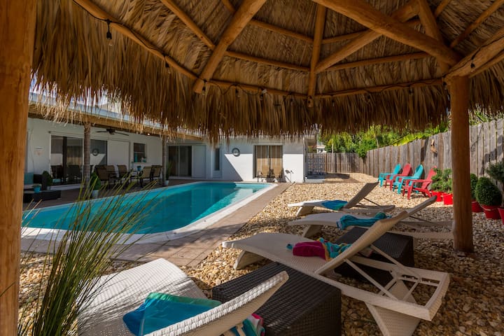 Casa Terra Mar – Beach Club Access & Private Pool!
