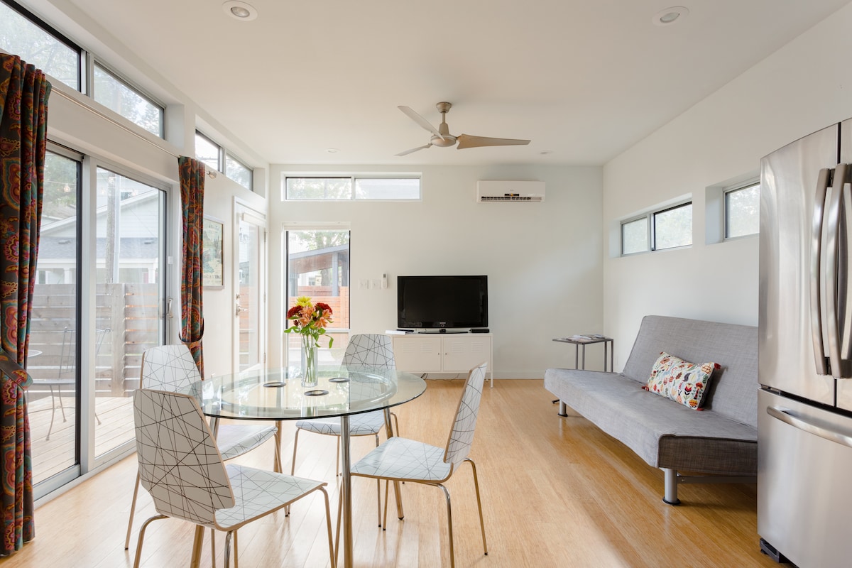 Contemporary East Austin Cottage