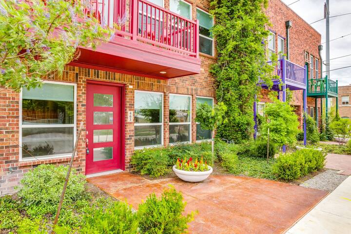 LUXURY 2000 SF TOWNHOME IN TRENDY S MAIN DISTRICT gallery image 3