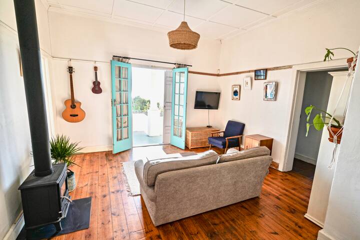 Mountain-side Cottage with Breathtaking Sea View gallery image 2