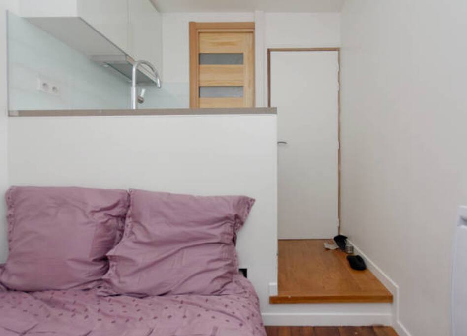 Authentic Parisian Apartment in the Heart of the City
