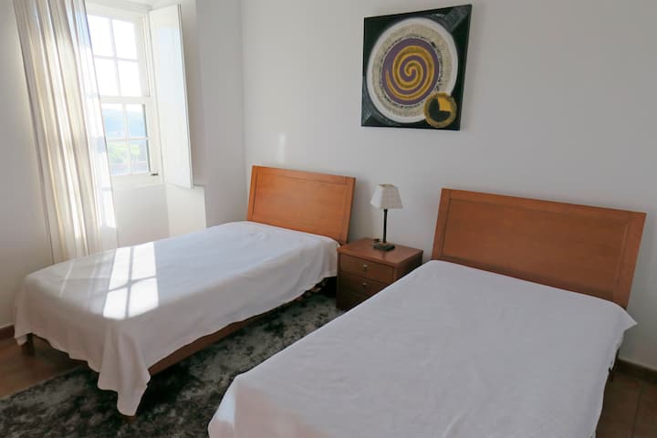 ห้องรวมชั้น 1 ห้องสุขา