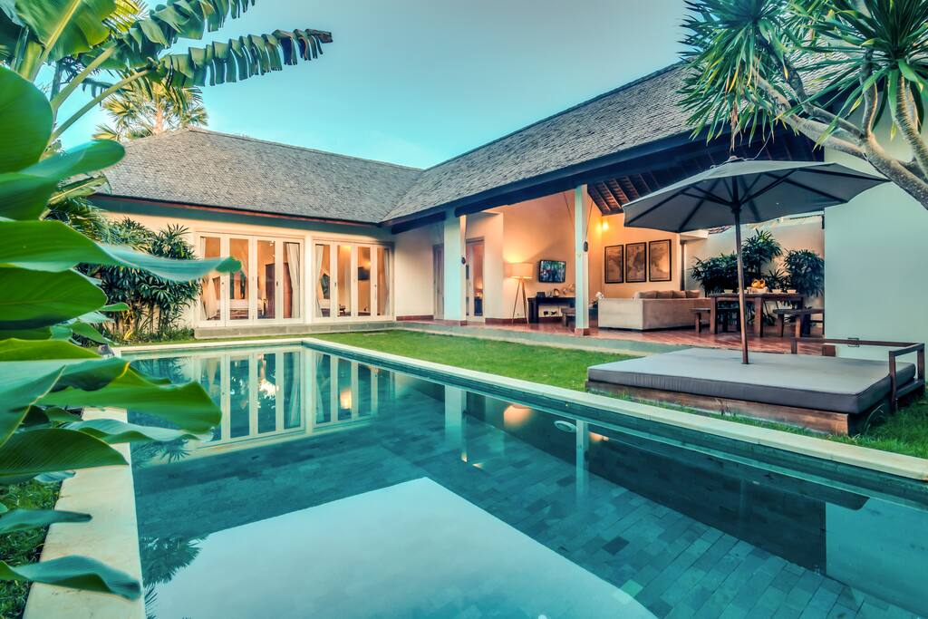 pool area