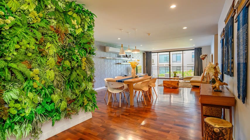 Benviar – Three Bedroom Suite(225 Sqm) @Chitlom